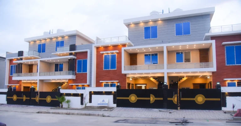royal homes header